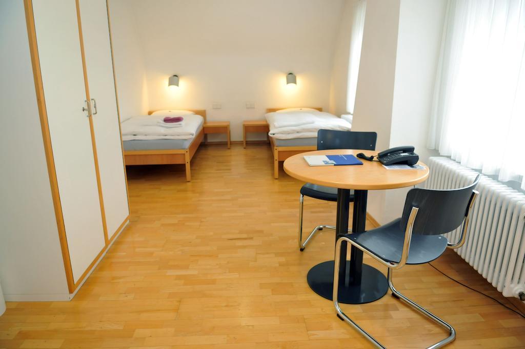 Tagungszentrum Evangelische Akademie Bad Boll Rom bilde